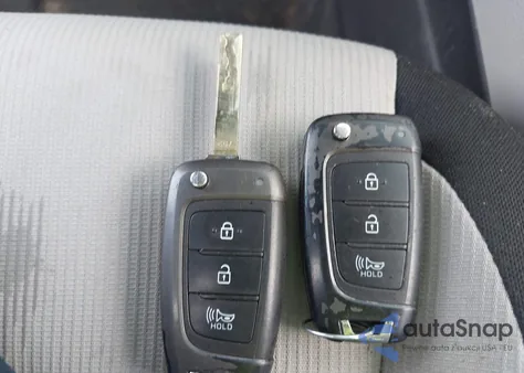 2020 Hyundai Venue Sel z USA, uszkodzony, nr VIN KMHRC8A35LU033512